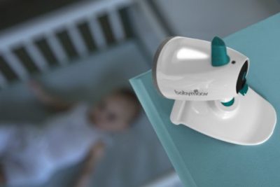 5 Questions to Ask When Choosing a Baby Monitor
