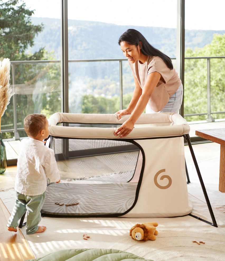 Moov & Sleep Travel Cot Sand