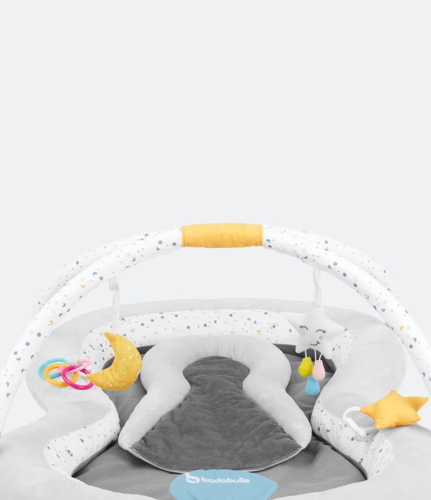Moonlight Baby Activity Playmat Badabulle