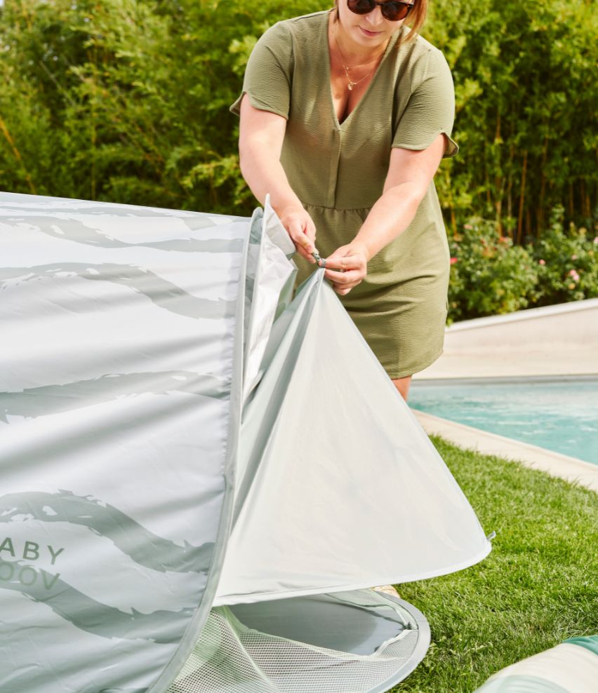 Moov & Protect Anti UV Cooling Tent 50+ UPF Green Lagoon