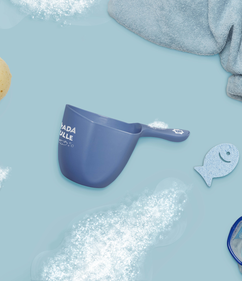 Baby Bath Shampoo Rinse Cup with handle