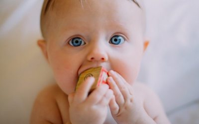 5 Signs Your Baby is Ready to Wean