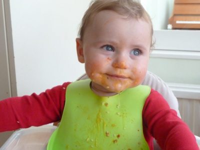 Mess is Best: Why babies should play with their food!