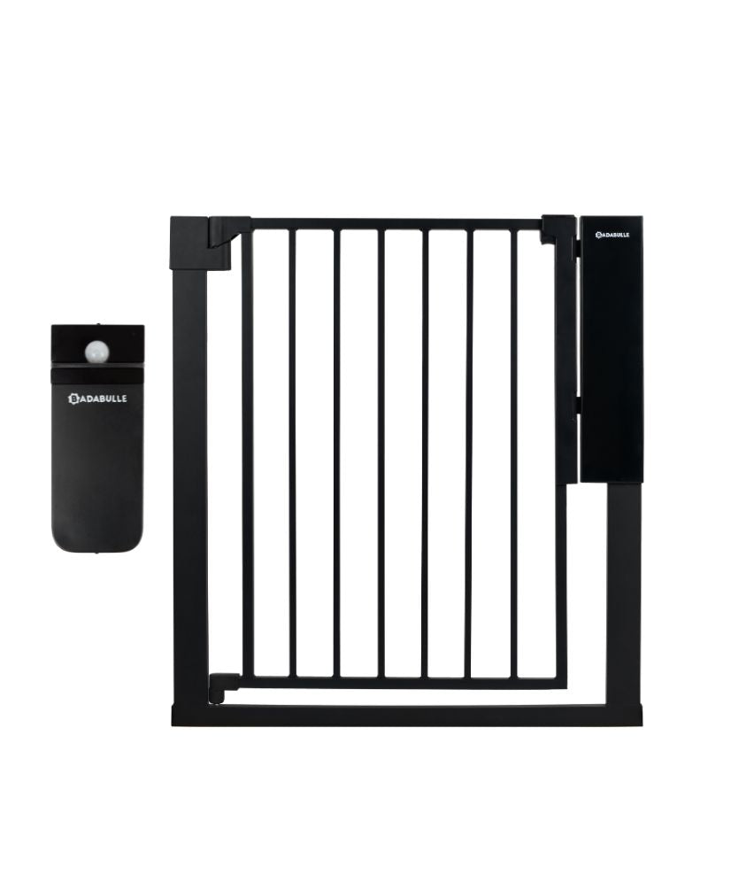 Safe & Pass Automatic Safety Gate | Hands-free locking system | Babymoov
