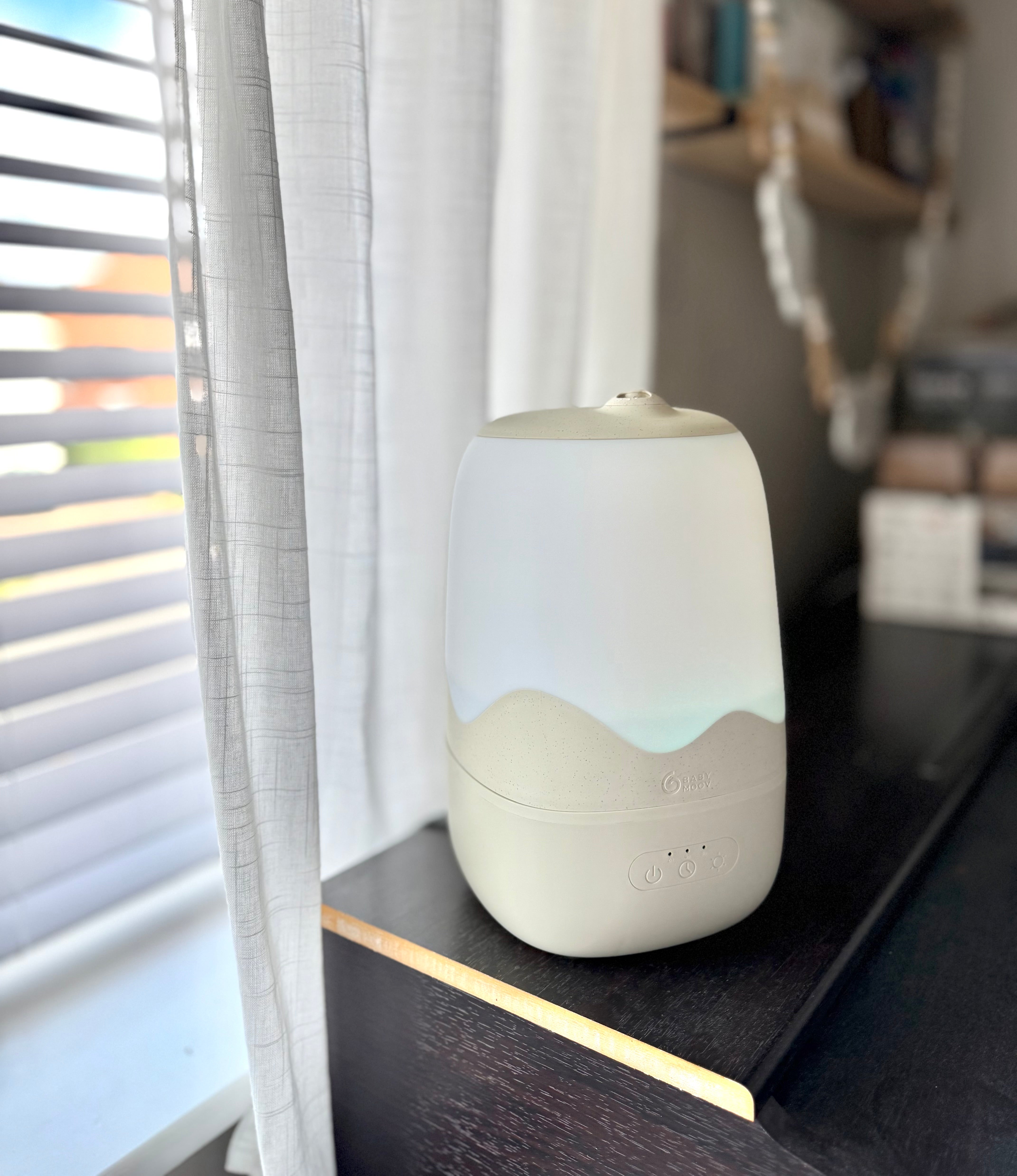 Wave Baby Humidifier with cleaning brush